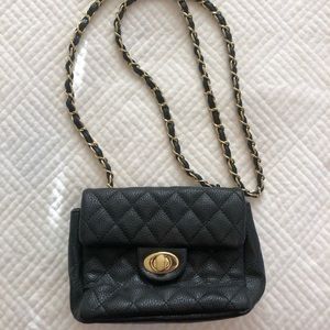 Black Crossbody!